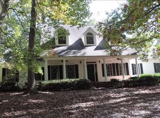 2154 Carlin Rd, Hiawassee, GA 30546