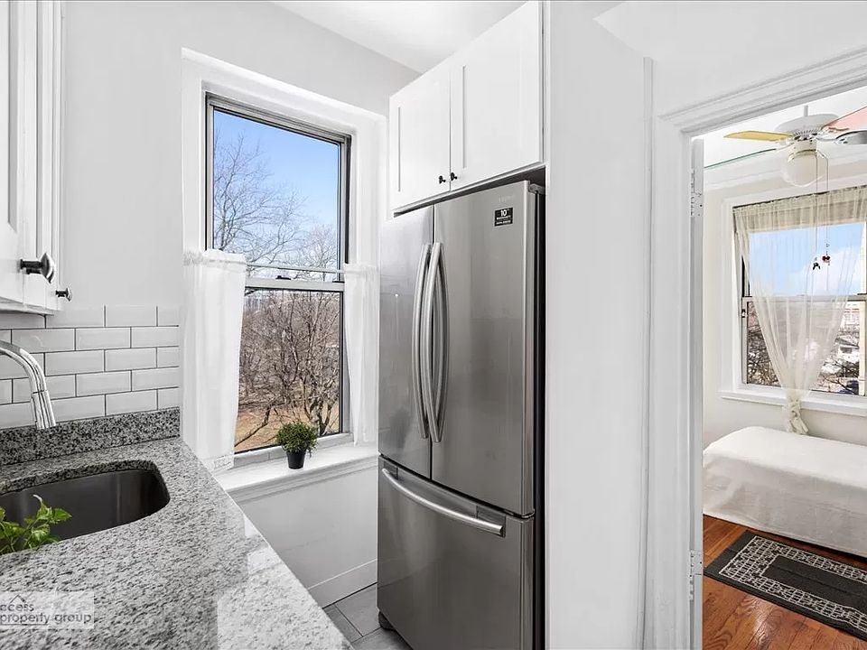 1st image of 585 W 214th St APT 3C