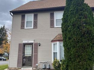 22 Forge Court, Jackson, NJ 08527