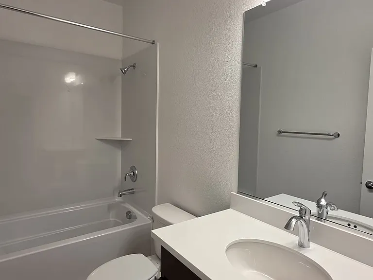 1507 Harvard Way — Photo 22