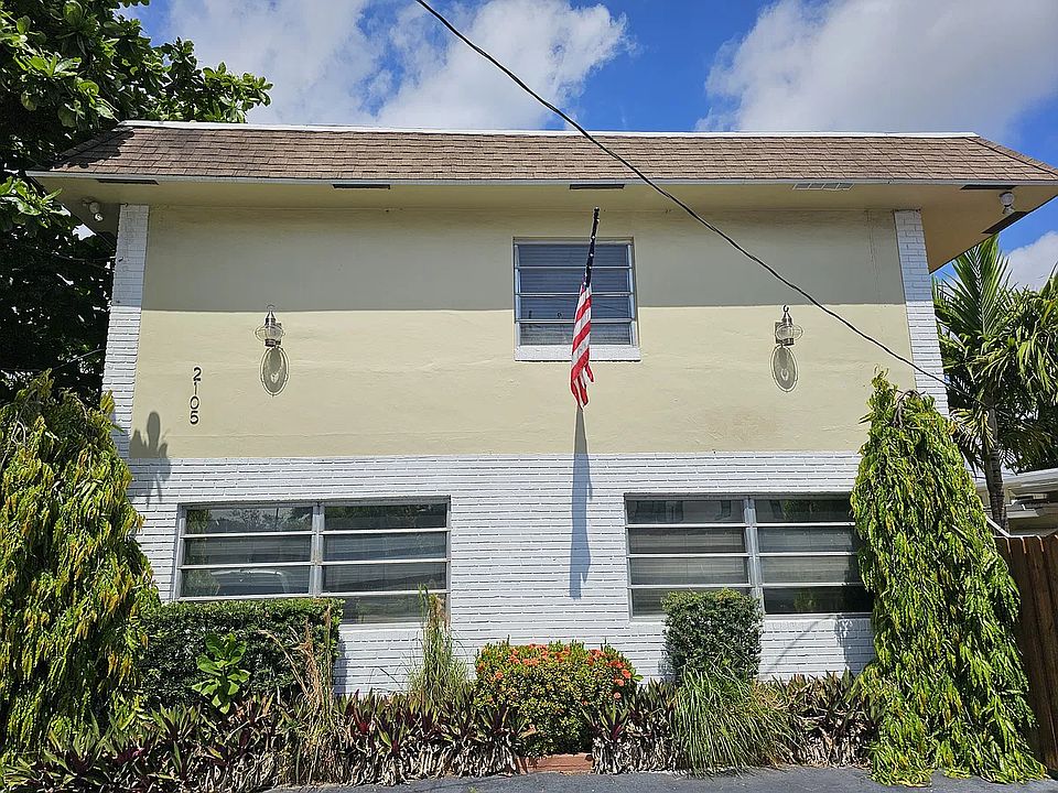 1st image of 2105 Miami Rd #6