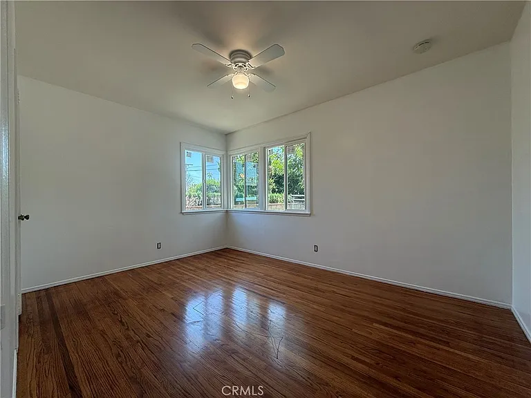 9279 Dorrington Ave — Photo 8