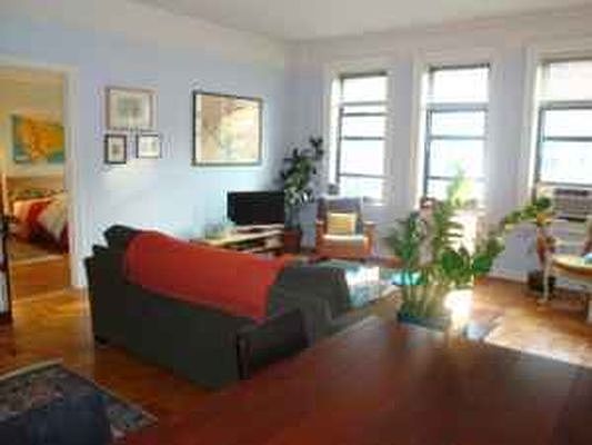 1st image of 509 Cathedral Pkwy #3LM