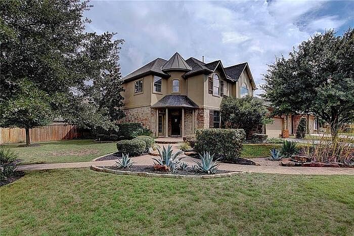 1st image of 2409 Santa Clara Ln
