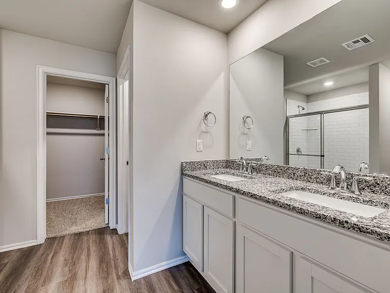 3102 Debbie Ln — Photo 46