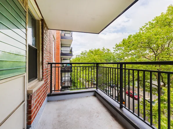 770 Ocean Parkway image 14 of 26