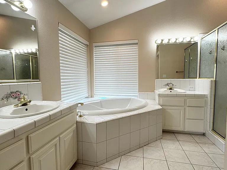 21789 Seven Lakes Ln — Photo 15