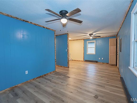 5th image of 1307 Missouri Ave
