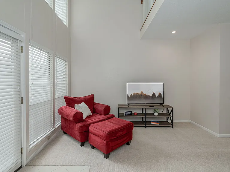 9910 Royal Ln #1101 — Photo 9