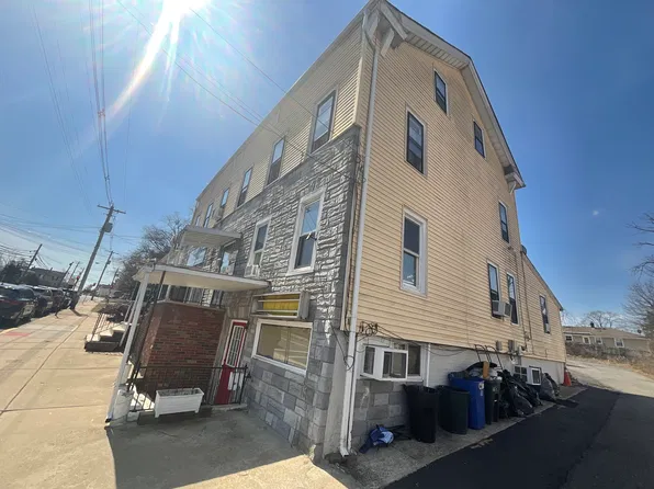 100 S Main St APT 2B, Milltown, NJ 08850