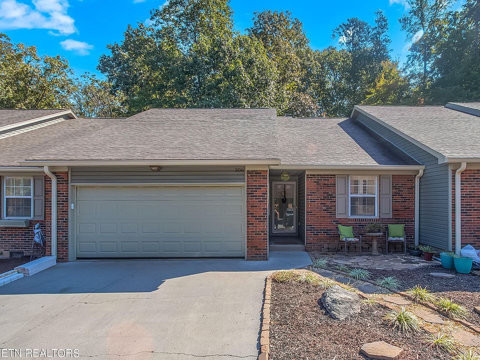 1st image of 306 Camelot Ct