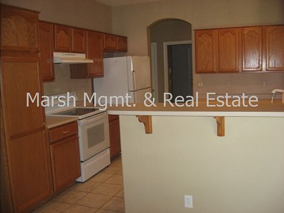 4th image of 1483 W Bluejay Dr