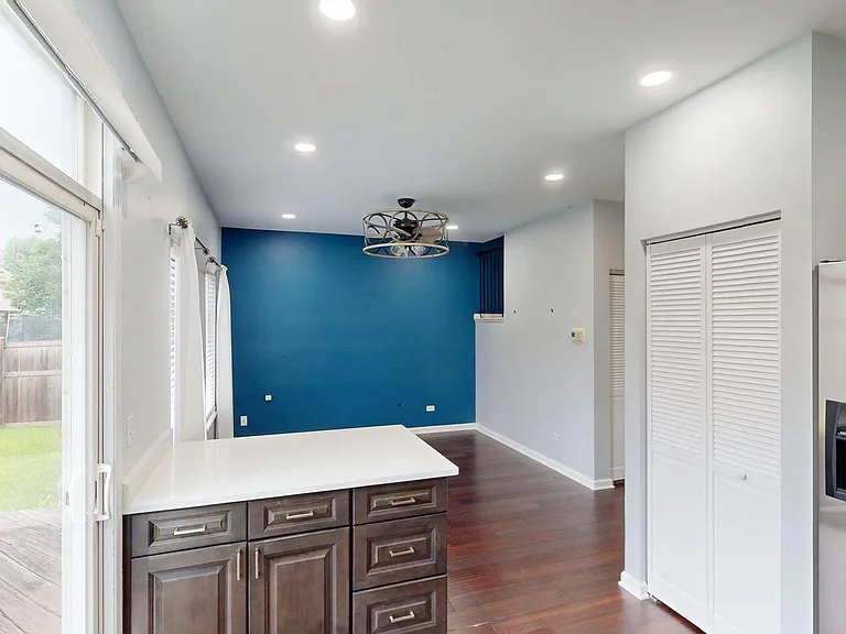 2529 Stonybrook Dr — Photo 6