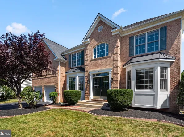 21770 Poole Ct, Ashburn, VA 20148