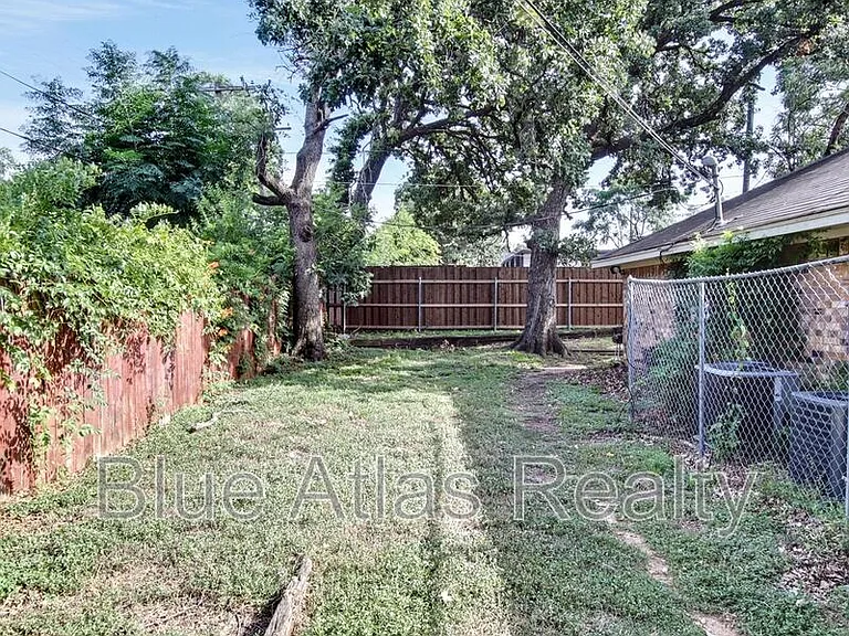 916 Hilltop Dr #B — Photo 21
