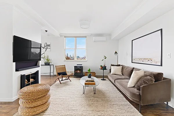 Sold by Compass | media 5