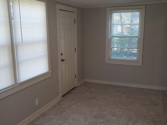 Sun Room--Bonus Space!