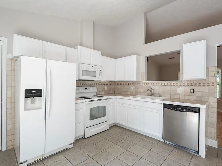 5957 Warrenpark Ln — Photo 8