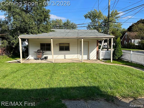 3rd image of 3102 N Blair Ave
