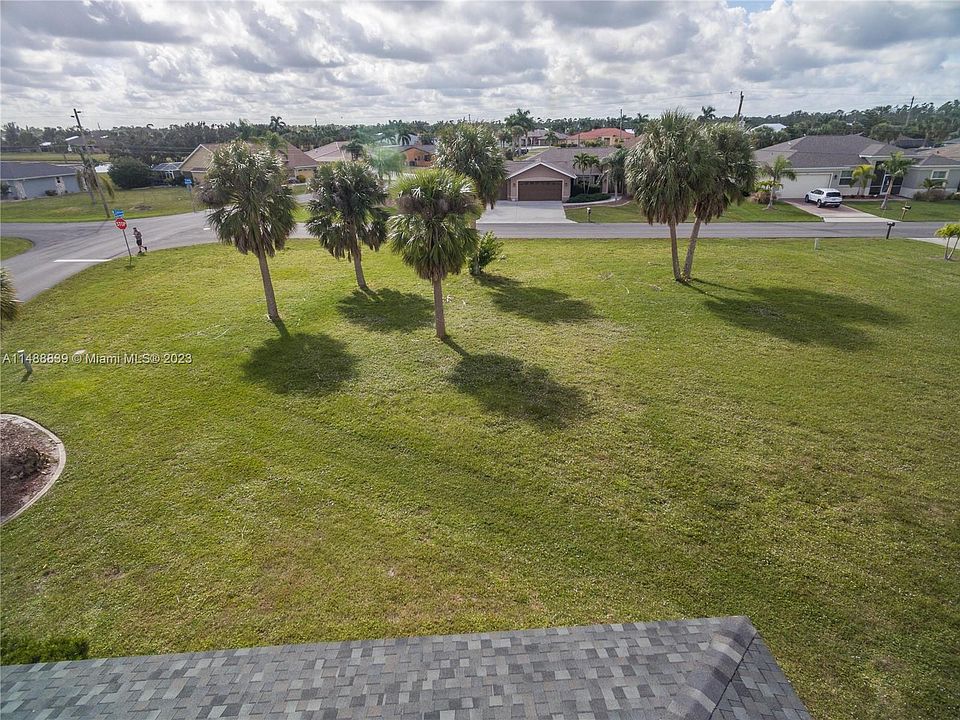 1st image of 502 W Cashew