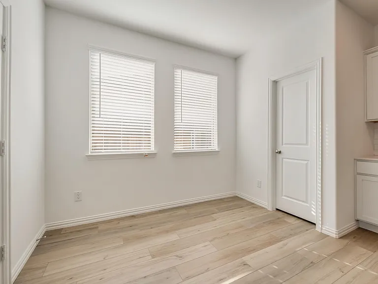 3009 Sovereignty Dr — Photo 8