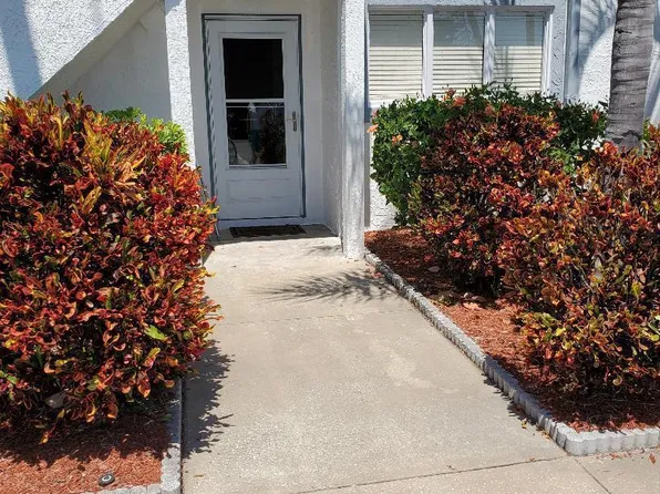 412 Beach Park Ln #167, Cape Canaveral, FL 32920