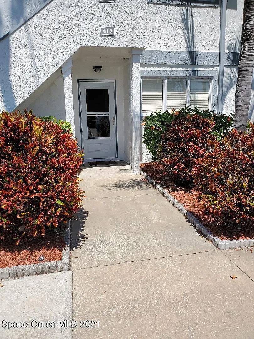 Building Photo - 412 Beach Park Ln #167