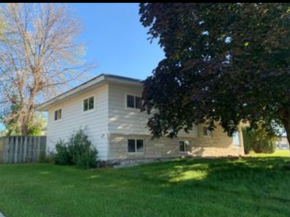 9 Schmitz St NE