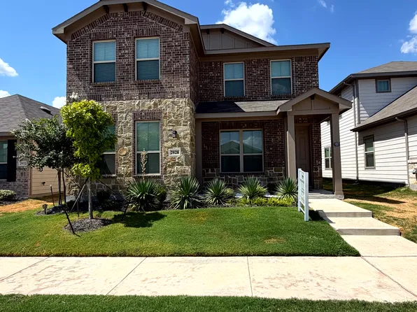 2928 Brittlebush Dr, Fort Worth, TX 76108