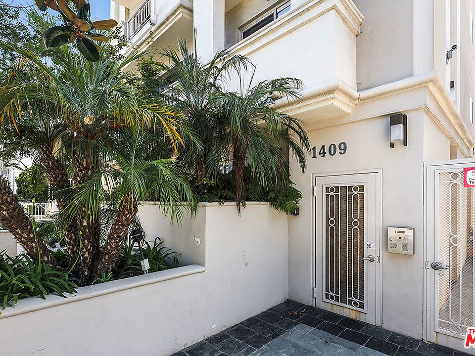 1st image of 1409 Armacost Ave APT 302