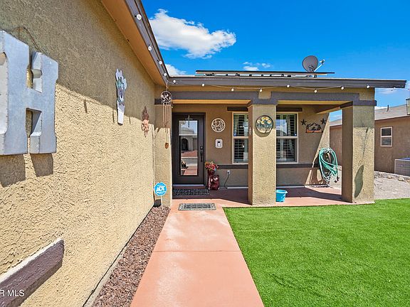 5th image of 724 Villa Romero Dr