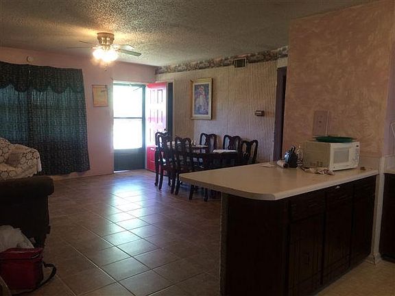 3rd image of 203 Rollans St