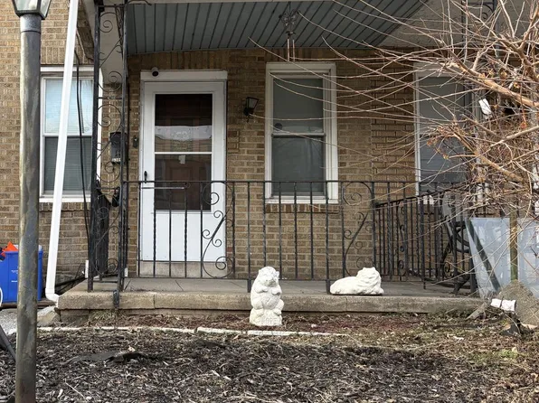 6380 Marsden St, Philadelphia, PA 19135