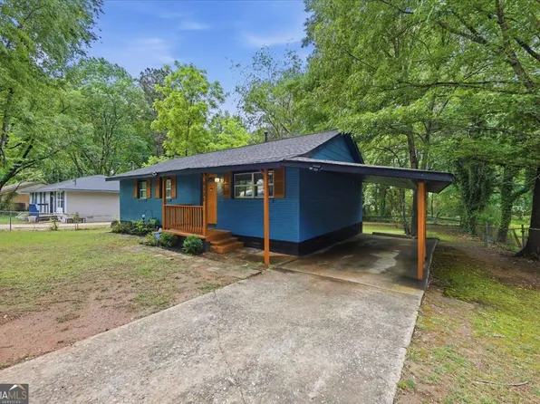 8331 Attleboro Dr, Jonesboro, GA 30238