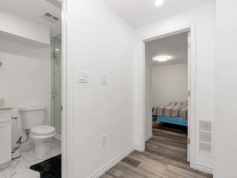 132 Castlehill Rd #L — Photo 16