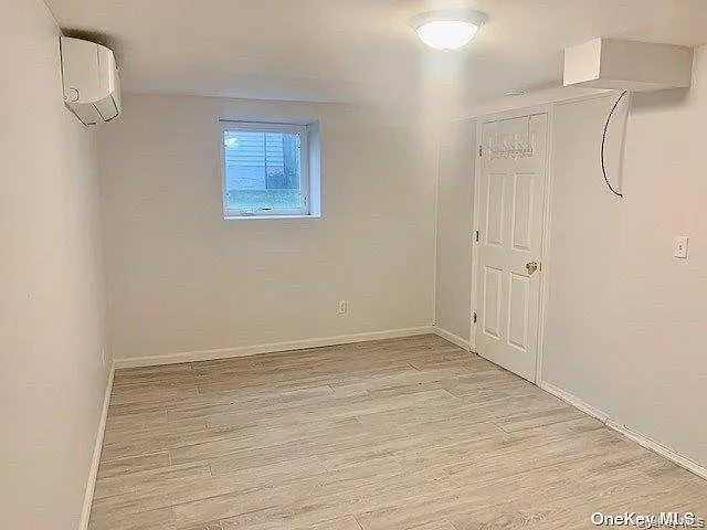 735 W Penn St — Photo 8