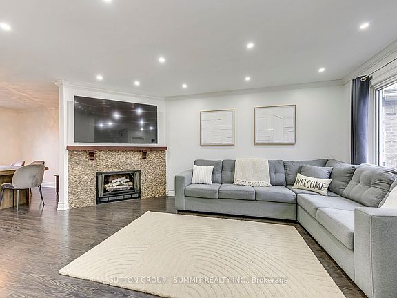 3rd image of 46 Frazer Rd