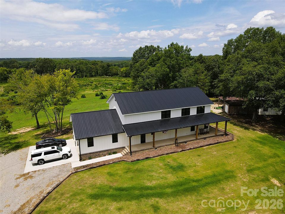 1st image of 1726B Old Cheraw Hwy