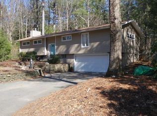 132 Aubinwood Rd, Amherst, MA 01002