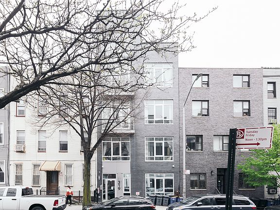2nd image of 319 Melrose St #2BA