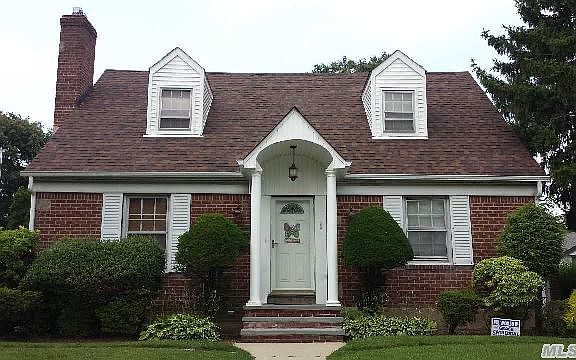 2nd image of 260 Anchor Way