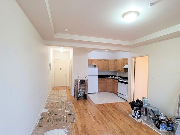 4th image of 28-14 31st St #602