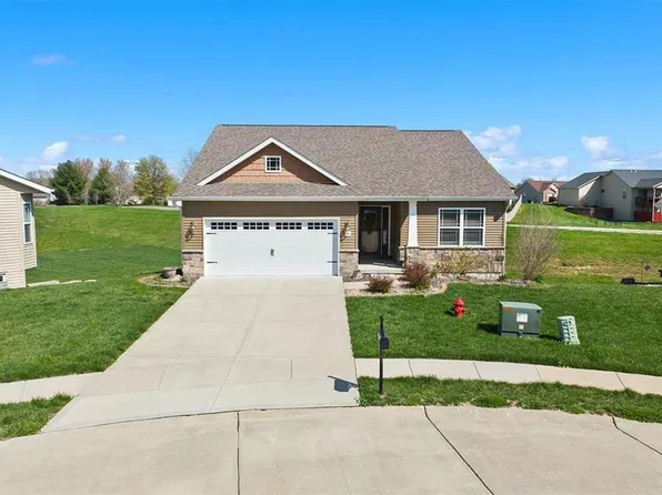 36 Cider Crest Ct, Maryville, IL 62062