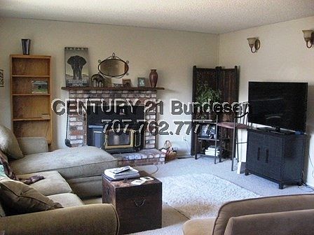 3rd image of 1191 Solano Ave