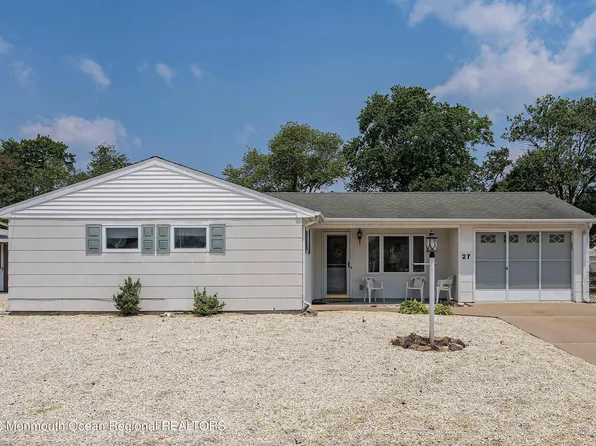 27 Hornblower Drive, Waretown, NJ 08758