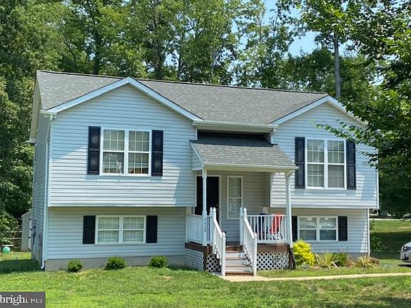 2nd image of 8400 Glenmont Dr