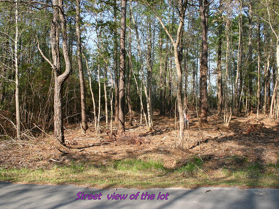 1st image of 909 Crooked Creek Dr