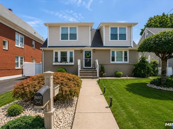 18-20 N 8th St, Paterson, NJ 07522