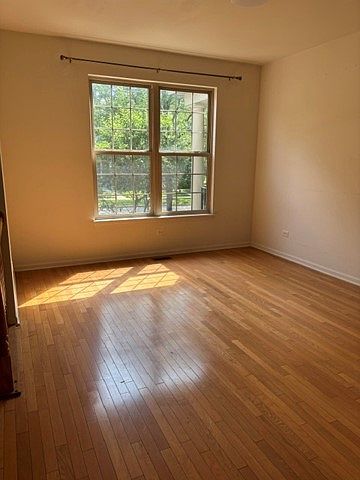 1st image of 2517 Waterbury Ln