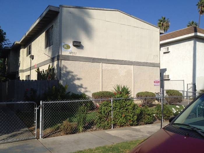 2nd image of 14311 Haynes St #B